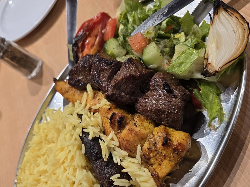 Oasis Mediterranean restaurant food